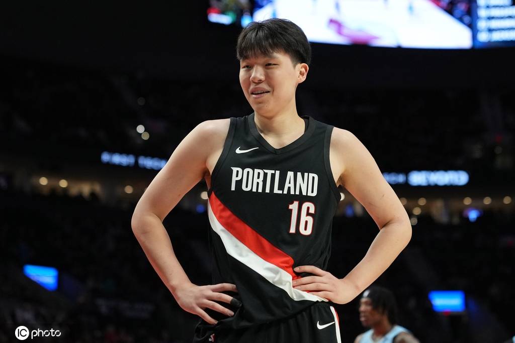 杨翰森3分半1篮板 克林根20+19开拓者胜灰熊